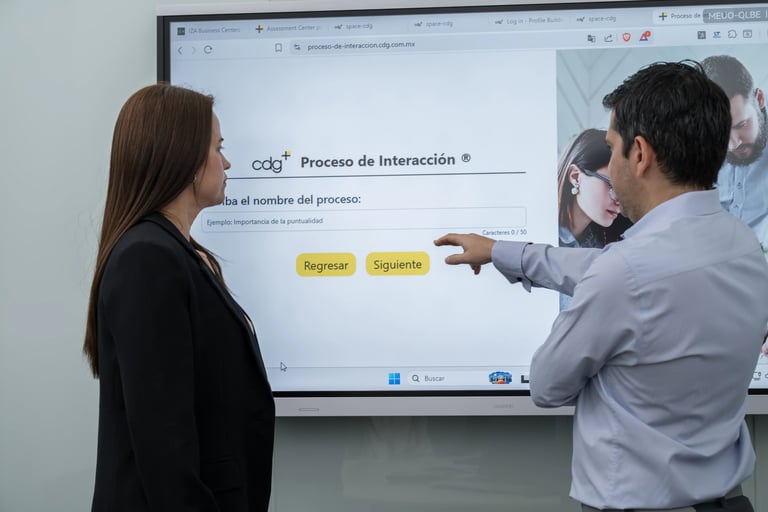 Infografía de casos de éxito que consolida los resultados medibles, el retorno de inversión y el incremento en la efectividad del liderazgo tras concluir el coaching de cdg