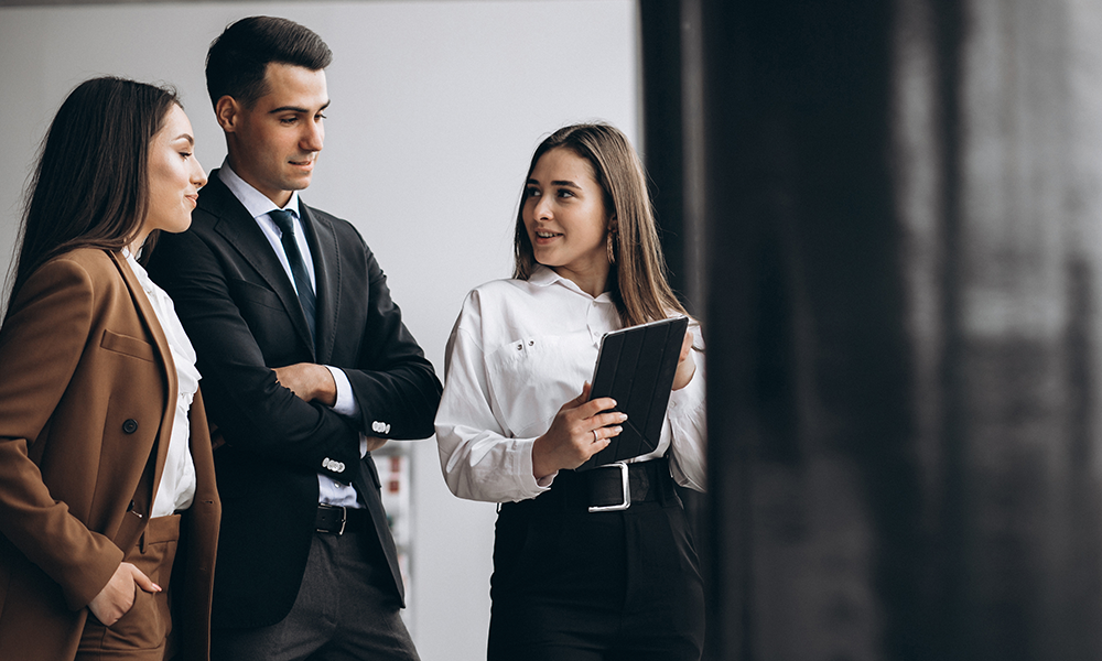 Bussines Leader Plus